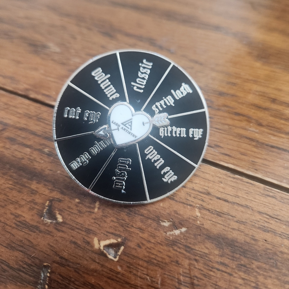 Lash Map Stuack and Silver Pin